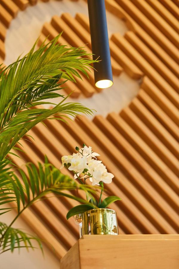 The Cabin Hotel 아크라 외부 사진